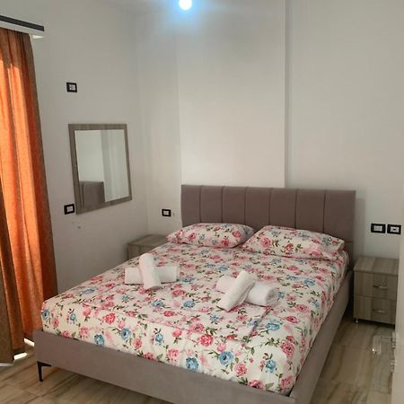 Adriatik Apartaments Σαράντα Εξωτερικό φωτογραφία