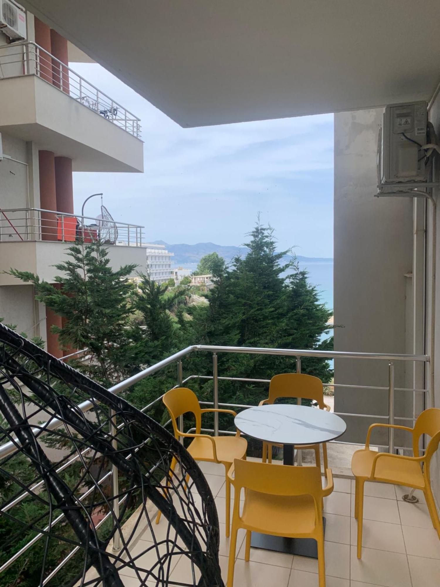 Adriatik Apartaments Σαράντα Εξωτερικό φωτογραφία